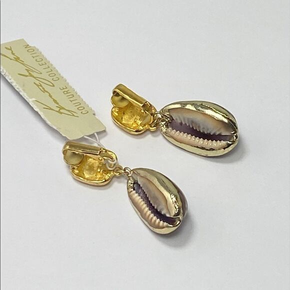 Kenneth Jay Lane Pearl Shell Drop Clip On Earrings - Picture 6 of 7